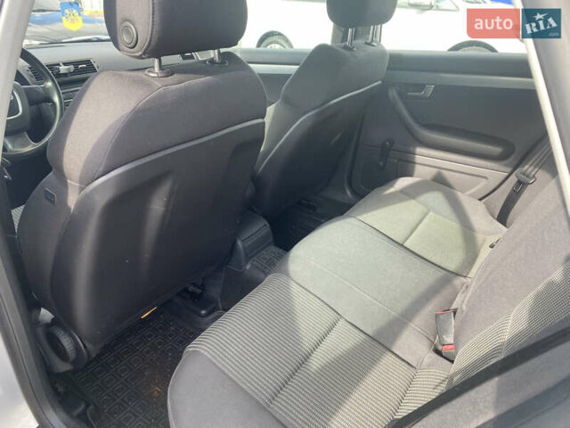 Ауди А4 2005 в Хмельницком на Automoto.ua Серый Ауди А4, объемом двигателя 1.98 л и пробегом 220 тыс. км за 6500 $, фото 25 на Automoto.ua