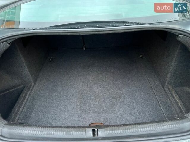 Серый Ауди А4, объемом двигателя 2 л и пробегом 174 тыс. км за 7100 $, фото 38 на Automoto.ua