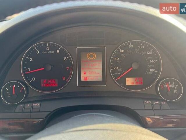 Серый Ауди А4, объемом двигателя 3.1 л и пробегом 131 тыс. км за 7190 $, фото 16 на Automoto.ua