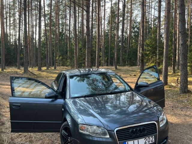 Серый Ауди А4, объемом двигателя 2.5 л и пробегом 300 тыс. км за 2500 $, фото 2 на Automoto.ua