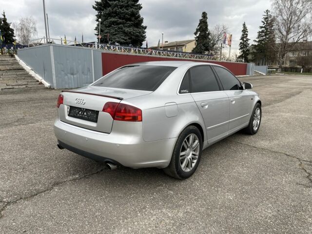 Серый Ауди А4, объемом двигателя 2 л и пробегом 200 тыс. км за 5400 $, фото 2 на Automoto.ua