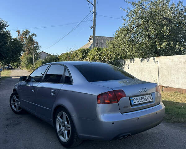 Ауди А4 2005 в Смеле на Automoto.ua Серый Ауди А4, объемом двигателя 1.97 л и пробегом 290 тыс. км за 5999 $, фото 2 на Automoto.ua