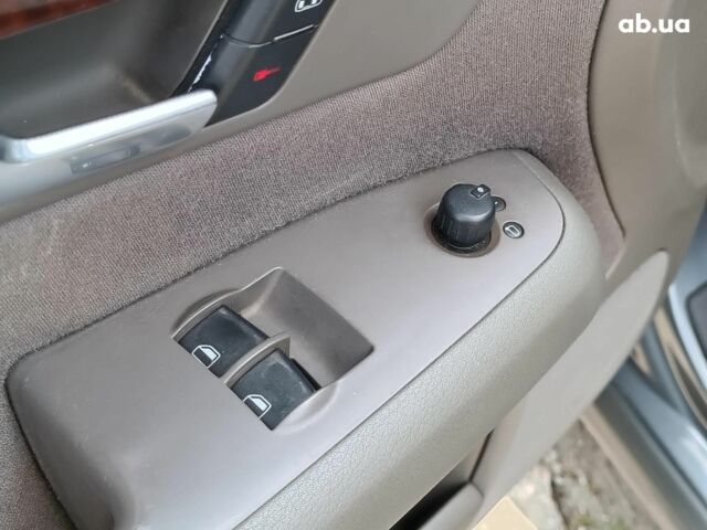 Серый Ауди А4, объемом двигателя 1.8 л и пробегом 305 тыс. км за 5290 $, фото 21 на Automoto.ua