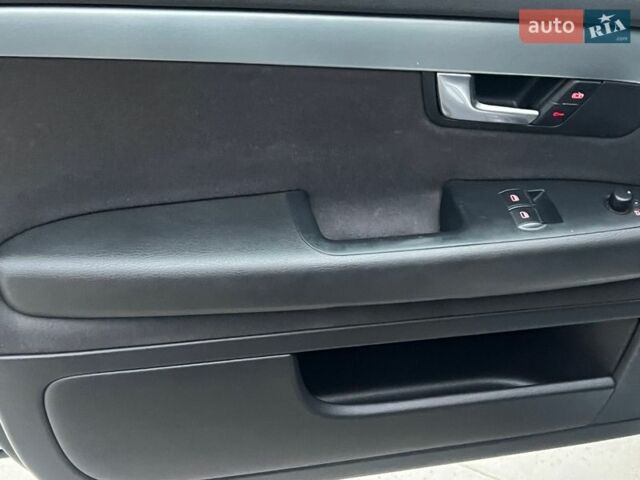Серый Ауди А4, объемом двигателя 2 л и пробегом 174 тыс. км за 7100 $, фото 33 на Automoto.ua