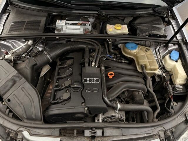 Сірий Ауді А4, об'ємом двигуна 2 л та пробігом 209 тис. км за 6100 $, фото 7 на Automoto.ua