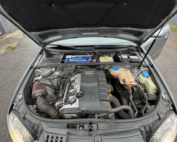 Серый Ауди А4, объемом двигателя 2 л и пробегом 231 тыс. км за 6200 $, фото 14 на Automoto.ua