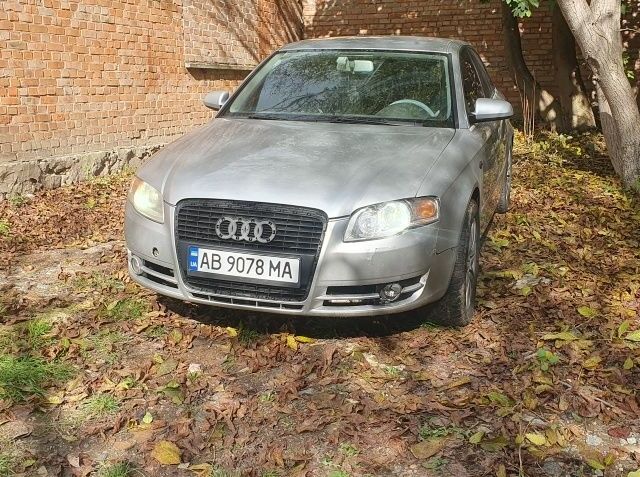 Серый Ауди А4, объемом двигателя 2 л и пробегом 238 тыс. км за 4750 $, фото 3 на Automoto.ua