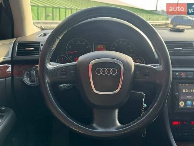 Серый Ауди А4, объемом двигателя 3.1 л и пробегом 131 тыс. км за 7190 $, фото 14 на Automoto.ua