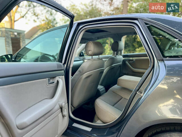 Серый Ауди А4, объемом двигателя 2 л и пробегом 268 тыс. км за 5900 $, фото 24 на Automoto.ua