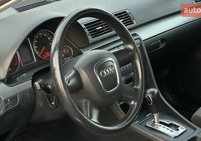 Сірий Ауді А4, об'ємом двигуна 1.8 л та пробігом 257 тис. км за 6799 $, фото 57 на Automoto.ua