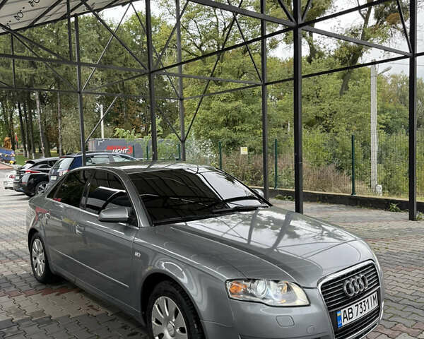 Ауди А4 2005 в Виннице на Automoto.ua Серый Ауди А4, объемом двигателя 1.98 л и пробегом 289 тыс. км за 5799 $, фото 12 на Automoto.ua