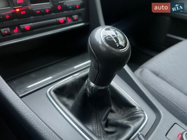 Серый Ауди А4, объемом двигателя 2 л и пробегом 174 тыс. км за 7100 $, фото 26 на Automoto.ua