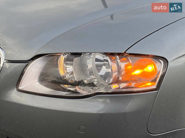 Ауди А4 2005 в Самборе на Automoto.ua Серый Ауди А4, объемом двигателя 1.8 л и пробегом 257 тыс. км за 6999 $, фото 26 на Automoto.ua