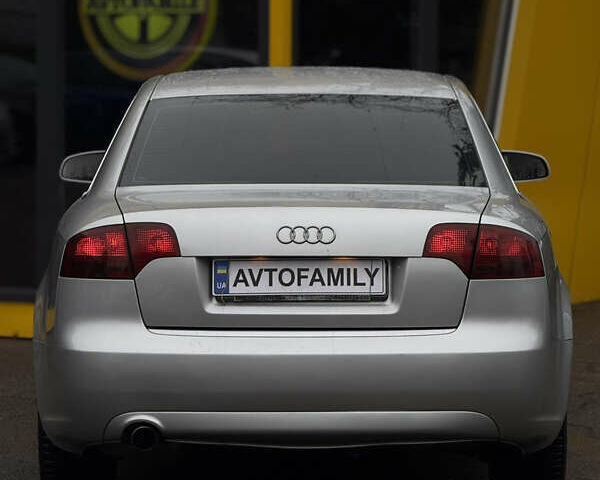 Серый Ауди А4, объемом двигателя 2 л и пробегом 234 тыс. км за 6500 $, фото 3 на Automoto.ua