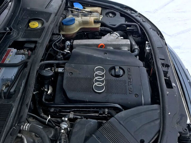 Серый Ауди А4, объемом двигателя 1.8 л и пробегом 272 тыс. км за 6500 $, фото 12 на Automoto.ua