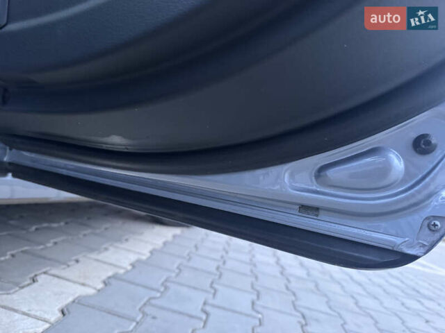 Серый Ауди А4, объемом двигателя 1.8 л и пробегом 204 тыс. км за 8300 $, фото 24 на Automoto.ua