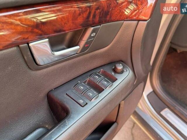 Серый Ауди А4, объемом двигателя 3.1 л и пробегом 131 тыс. км за 7190 $, фото 18 на Automoto.ua