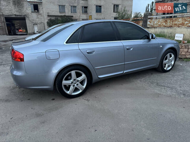 Серый Ауди А4, объемом двигателя 1.8 л и пробегом 204 тыс. км за 8300 $, фото 7 на Automoto.ua