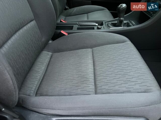 Серый Ауди А4, объемом двигателя 2 л и пробегом 174 тыс. км за 7100 $, фото 53 на Automoto.ua