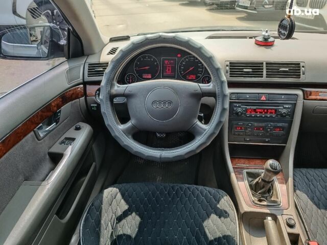 Серый Ауди А4, объемом двигателя 1.8 л и пробегом 305 тыс. км за 5290 $, фото 15 на Automoto.ua