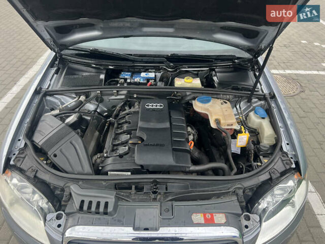 Серый Ауди А4, объемом двигателя 2 л и пробегом 212 тыс. км за 7350 $, фото 17 на Automoto.ua