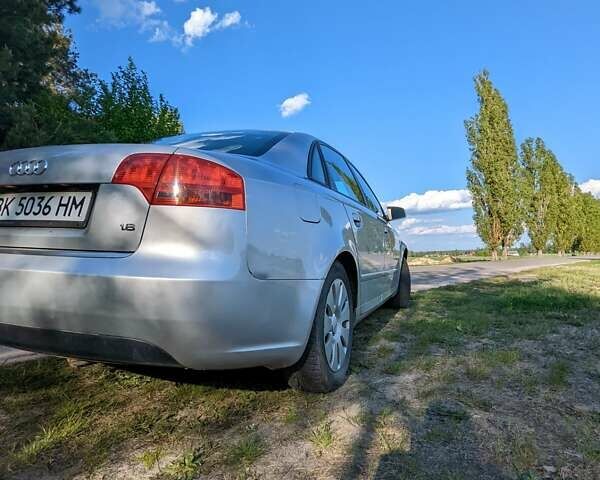 Сірий Ауді А4, об'ємом двигуна 1.6 л та пробігом 180 тис. км за 5800 $, фото 6 на Automoto.ua