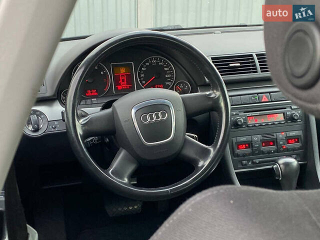 Ауди А4 2005 в Самборе на Automoto.ua Серый Ауди А4, объемом двигателя 1.8 л и пробегом 257 тыс. км за 6999 $, фото 54 на Automoto.ua