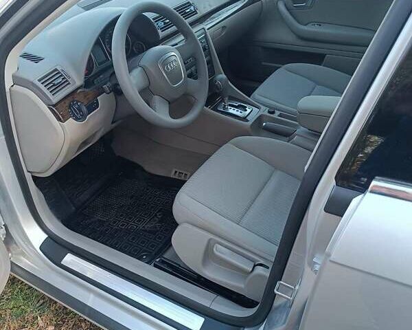 Сірий Ауді А4, об'ємом двигуна 1.8 л та пробігом 184 тис. км за 7999 $, фото 44 на Automoto.ua