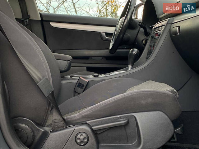 Ауди А4 2005 в Самборе на Automoto.ua Серый Ауди А4, объемом двигателя 1.8 л и пробегом 257 тыс. км за 6999 $, фото 82 на Automoto.ua