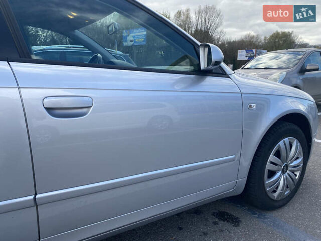 Ауди А4 2005 в Хмельницком на Automoto.ua Серый Ауди А4, объемом двигателя 1.98 л и пробегом 220 тыс. км за 6500 $, фото 9 на Automoto.ua