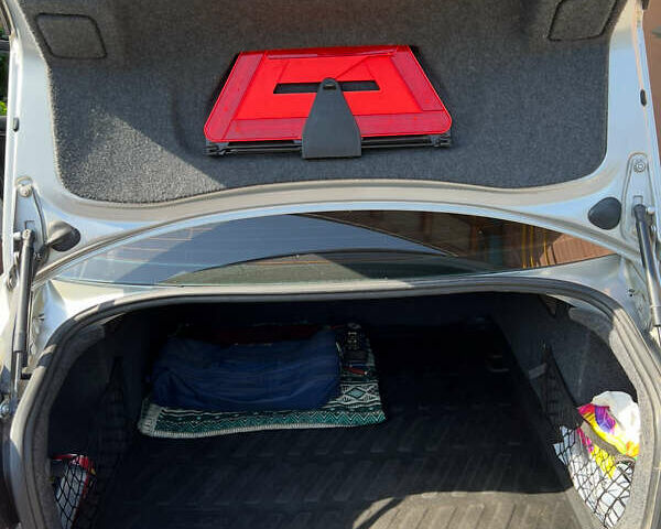 Серый Ауди А4, объемом двигателя 1.78 л и пробегом 295 тыс. км за 7500 $, фото 10 на Automoto.ua