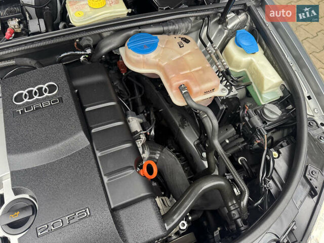 Сірий Ауді А4, об'ємом двигуна 2 л та пробігом 266 тис. км за 7300 $, фото 66 на Automoto.ua