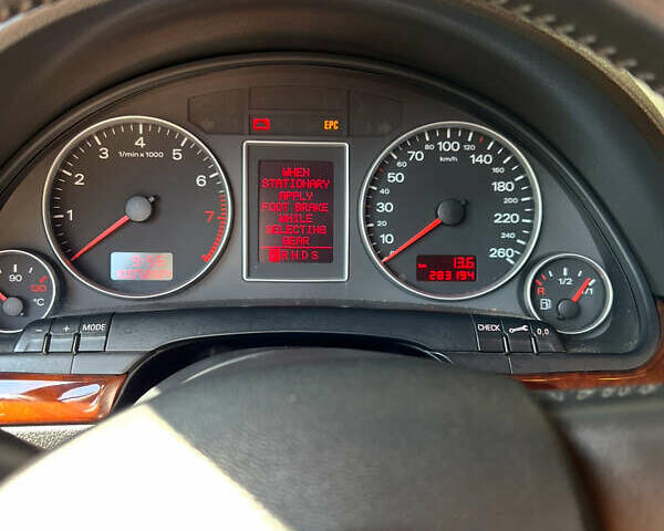 Серый Ауди А4, объемом двигателя 1.78 л и пробегом 295 тыс. км за 7500 $, фото 7 на Automoto.ua