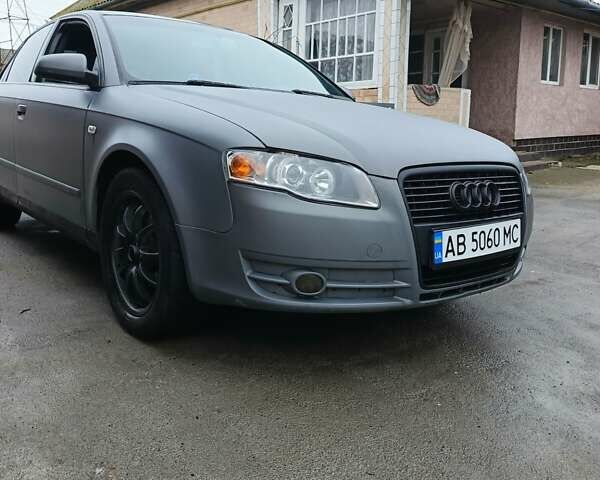 Сірий Ауді А4, об'ємом двигуна 2 л та пробігом 300 тис. км за 6700 $, фото 7 на Automoto.ua