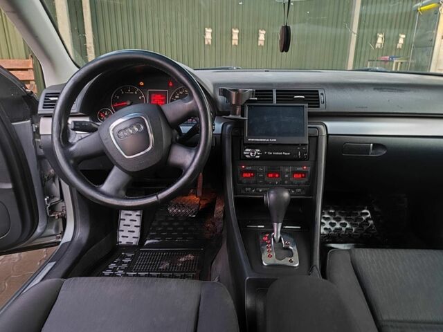 Серый Ауди А4, объемом двигателя 2 л и пробегом 28 тыс. км за 5800 $, фото 5 на Automoto.ua