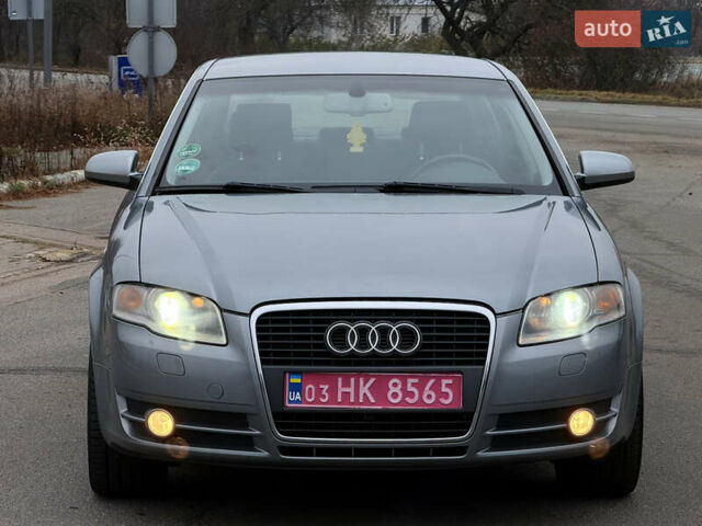 Сірий Ауді А4, об'ємом двигуна 2 л та пробігом 257 тис. км за 6850 $, фото 1 на Automoto.ua