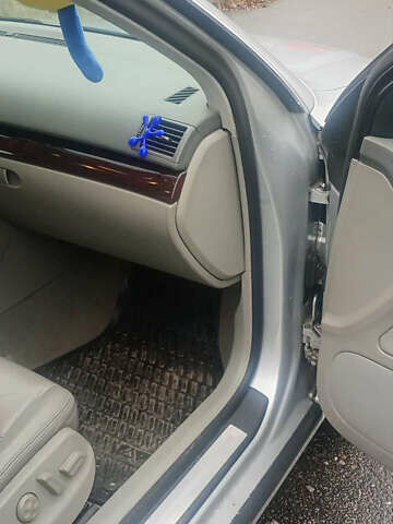 Сірий Ауді А4, об'ємом двигуна 1.97 л та пробігом 250 тис. км за 6500 $, фото 7 на Automoto.ua