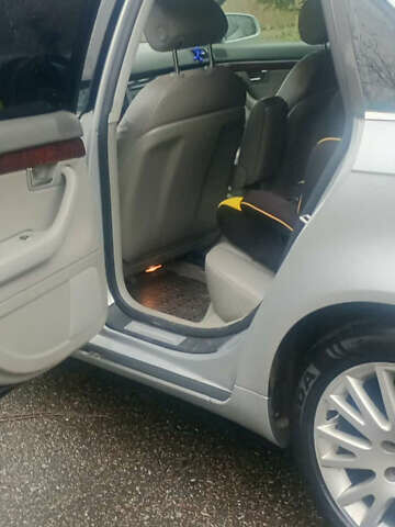 Сірий Ауді А4, об'ємом двигуна 1.97 л та пробігом 250 тис. км за 6500 $, фото 10 на Automoto.ua