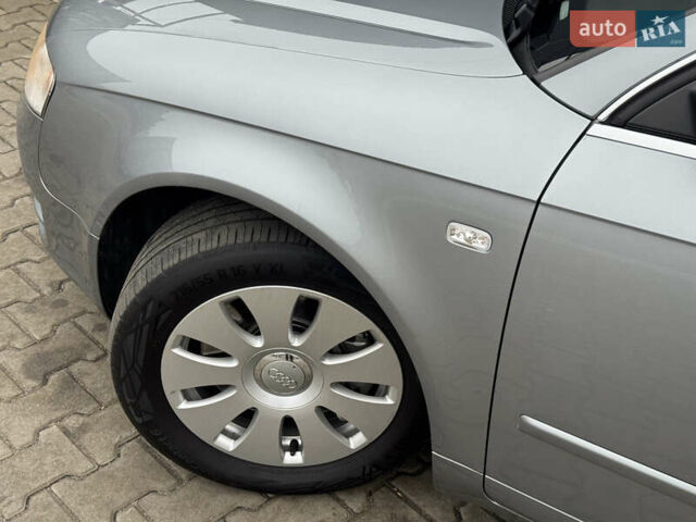 Сірий Ауді А4, об'ємом двигуна 2 л та пробігом 266 тис. км за 7300 $, фото 3 на Automoto.ua