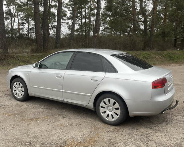 Серый Ауди А4, объемом двигателя 2 л и пробегом 360 тыс. км за 5699 $, фото 3 на Automoto.ua