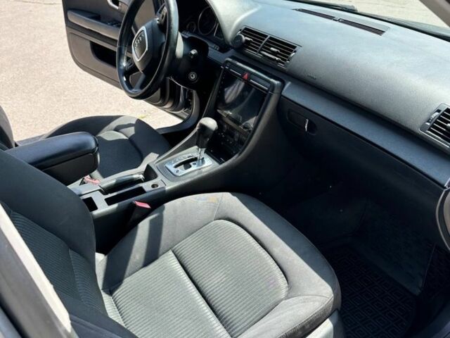 Сірий Ауді А4, об'ємом двигуна 1.8 л та пробігом 222 тис. км за 7250 $, фото 3 на Automoto.ua