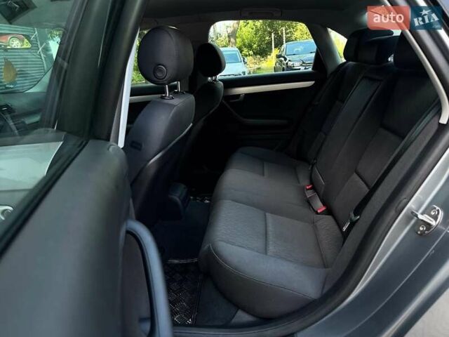 Серый Ауди А4, объемом двигателя 2 л и пробегом 169 тыс. км за 7500 $, фото 11 на Automoto.ua