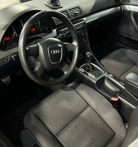 Серый Ауди А4, объемом двигателя 1.9 л и пробегом 307 тыс. км за 6500 $, фото 5 на Automoto.ua