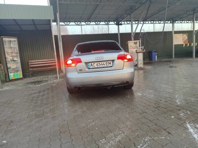 Серый Ауди А4, объемом двигателя 2 л и пробегом 28 тыс. км за 5800 $, фото 3 на Automoto.ua