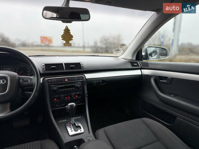 Сірий Ауді А4, об'ємом двигуна 0 л та пробігом 257 тис. км за 7700 $, фото 16 на Automoto.ua