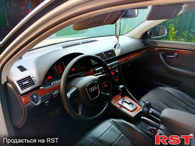 Серый Ауди А4, объемом двигателя 2 л и пробегом 194 тыс. км за 7500 $, фото 3 на Automoto.ua