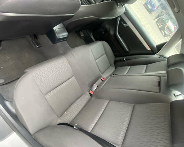 Серый Ауди А4, объемом двигателя 1.6 л и пробегом 152 тыс. км за 7300 $, фото 14 на Automoto.ua