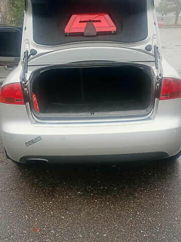 Сірий Ауді А4, об'ємом двигуна 1.97 л та пробігом 250 тис. км за 6500 $, фото 6 на Automoto.ua