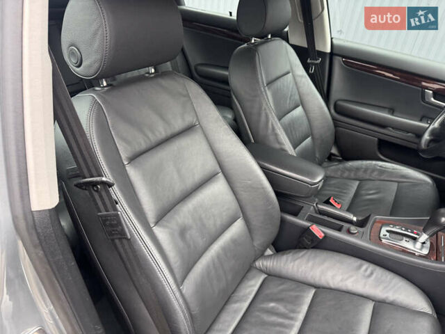 Сірий Ауді А4, об'ємом двигуна 2 л та пробігом 266 тис. км за 7300 $, фото 58 на Automoto.ua