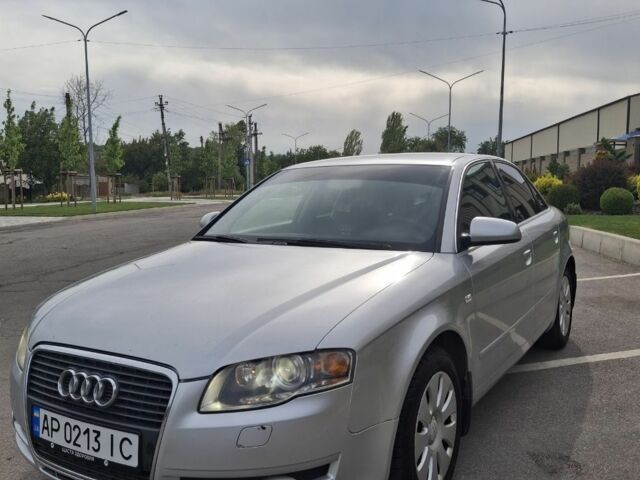 Серый Ауди А4, объемом двигателя 2 л и пробегом 317 тыс. км за 6000 $, фото 2 на Automoto.ua